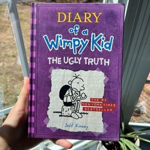 Diary of a Wimpy Kid the Ugly Truth by Jeff Kinney